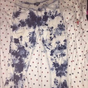 Kids jeans ( you have to pay shipping)sorry